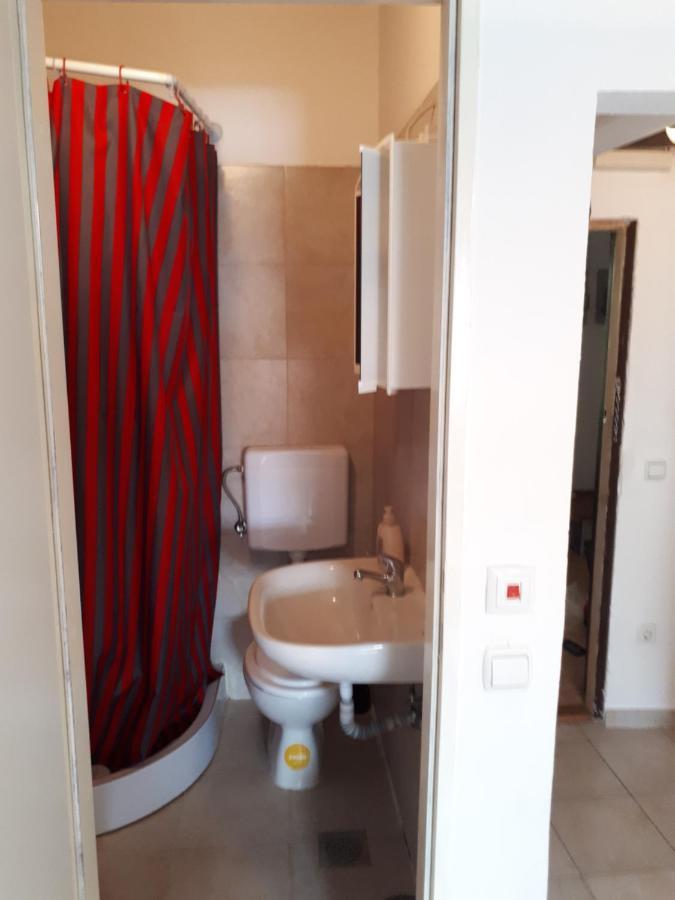 Dejan Apartment4-Top Centar بولا المظهر الخارجي الصورة