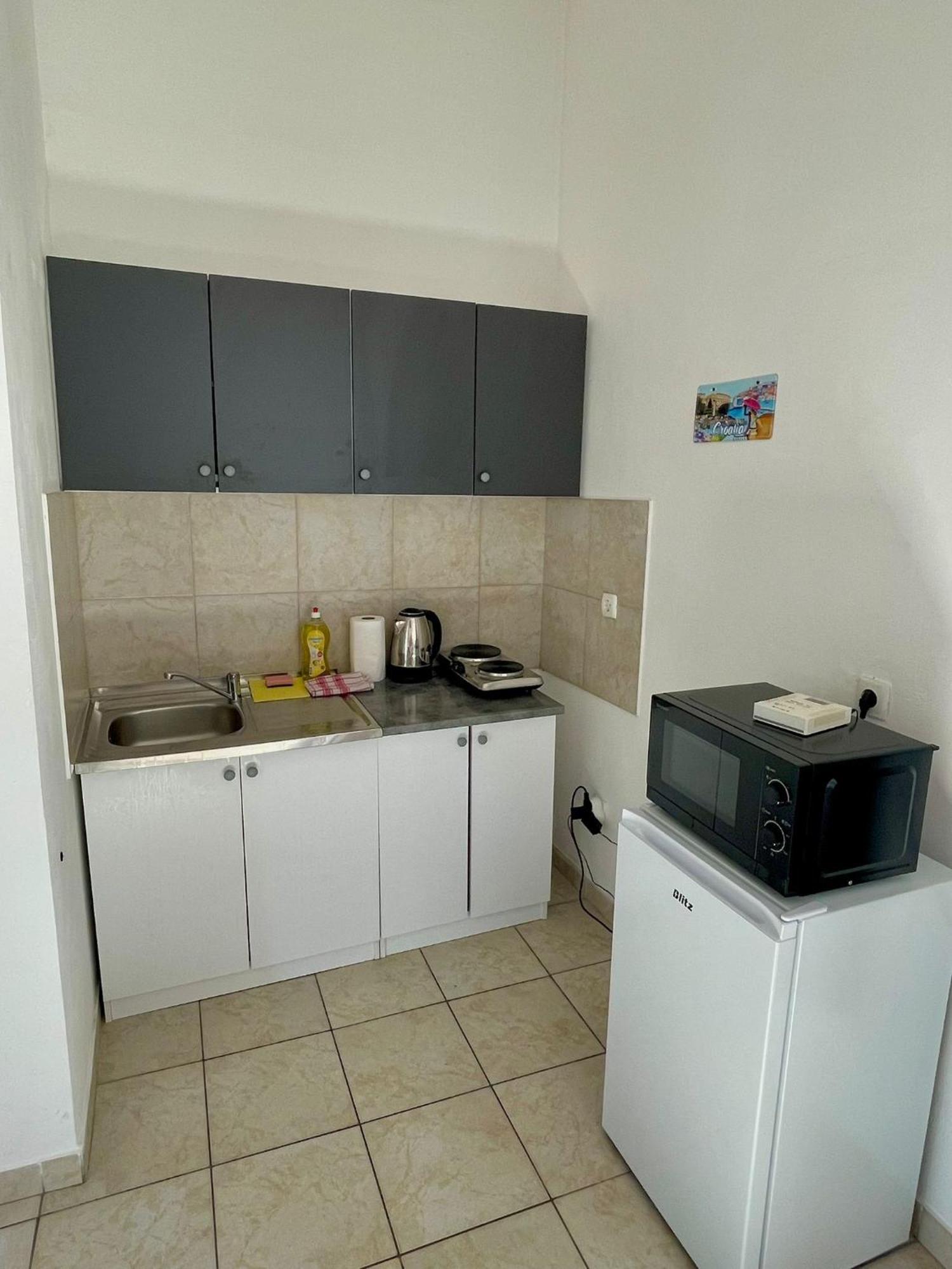Dejan Apartment4-Top Centar بولا المظهر الخارجي الصورة