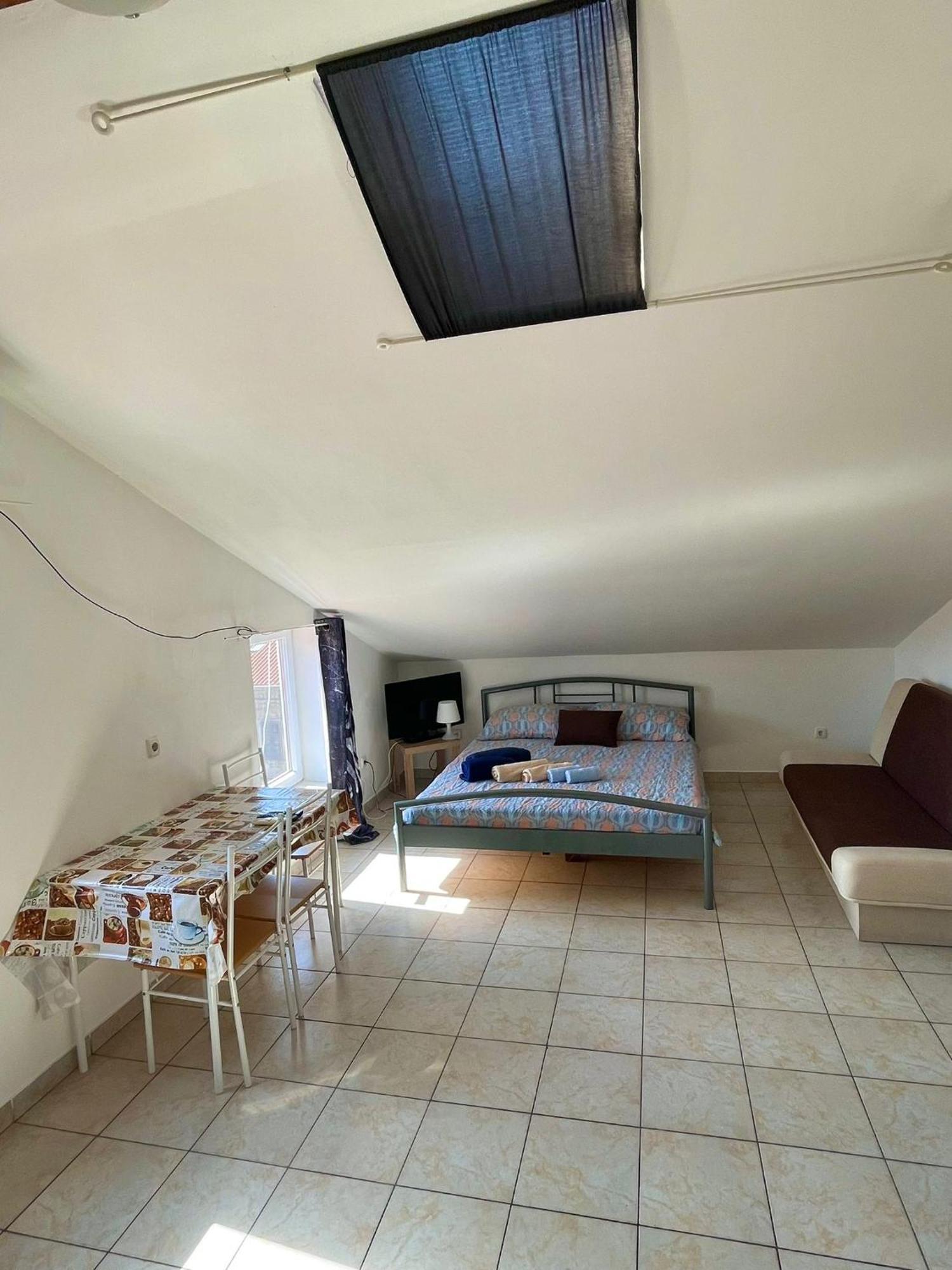 Dejan Apartment4-Top Centar بولا المظهر الخارجي الصورة